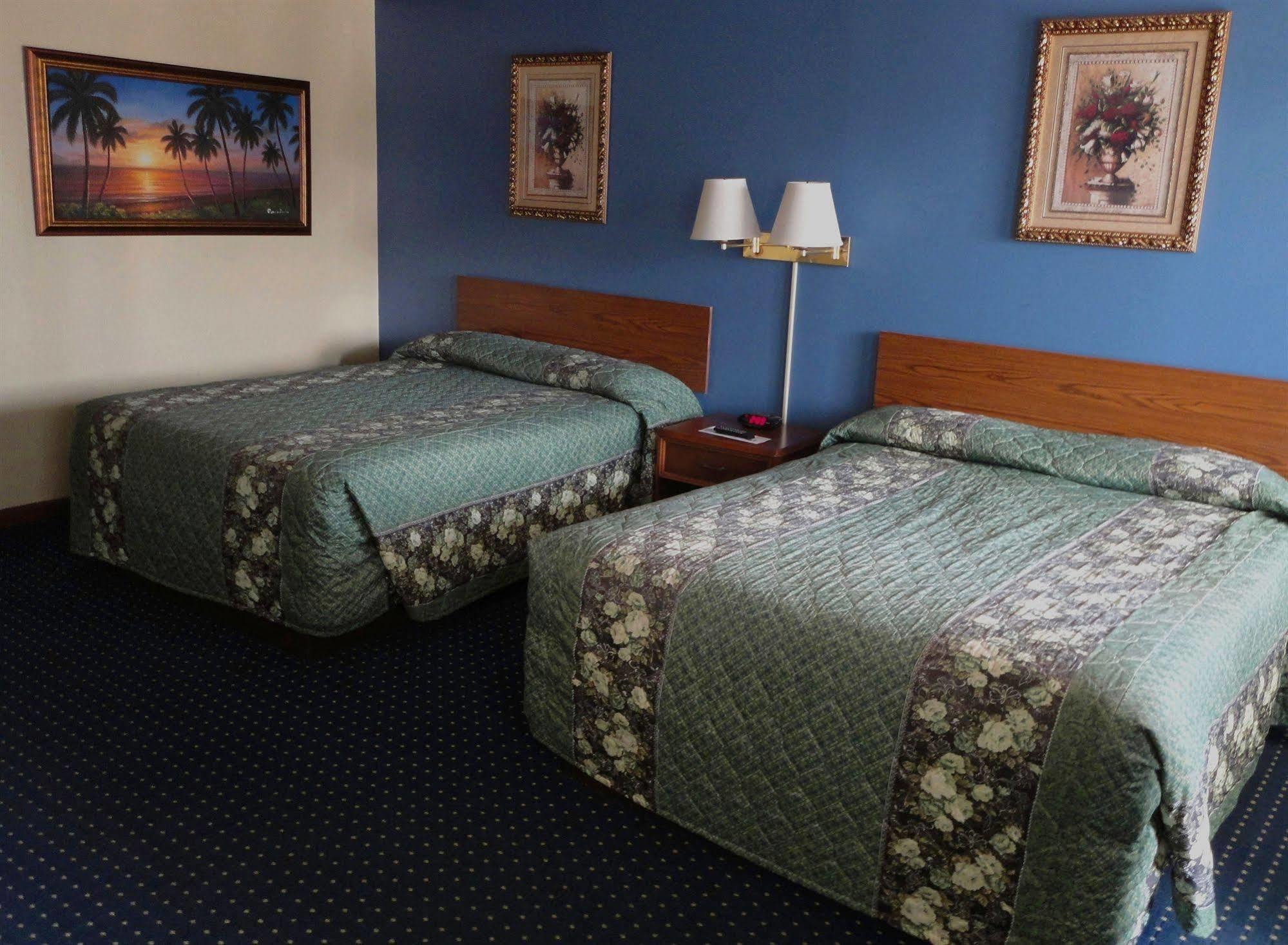 Sands Motel Далхарт Экстерьер фото