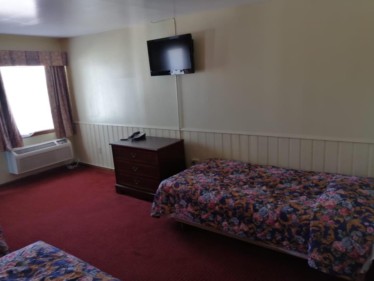 Sands Motel Далхарт Экстерьер фото